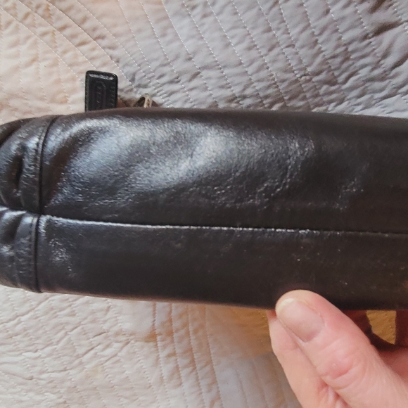 Black Leather Shoulder Bag with silver Hardware - Picture 9 of 11